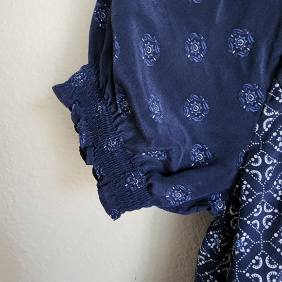 Joie Silk Floral Top - Picture 4 of 6